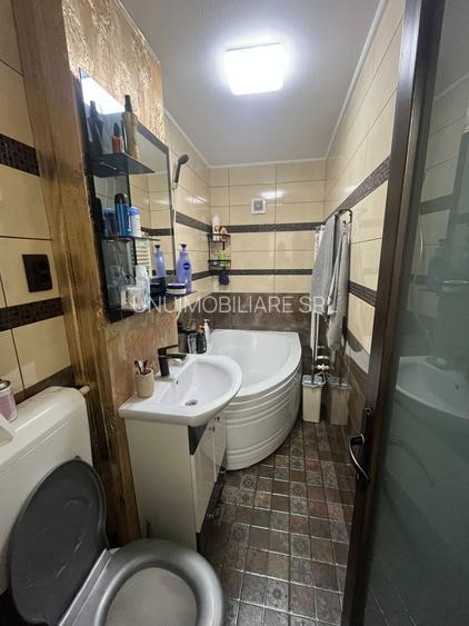 Apartament 3 camere Pictor Grigorescu  - etaj 1 - 73 mp - 13