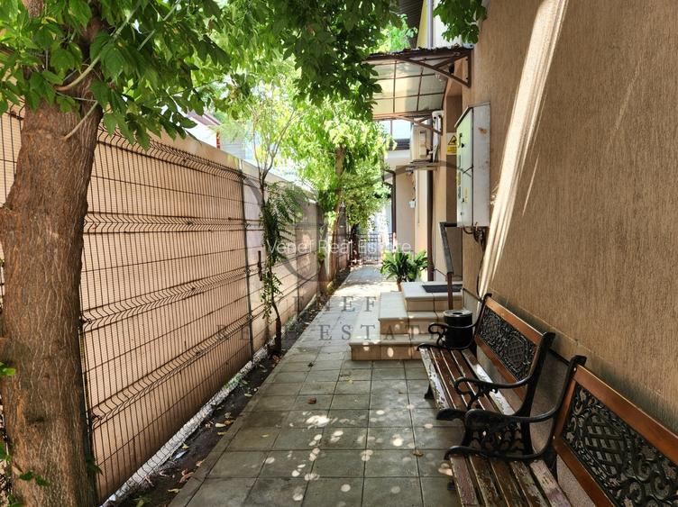 Vila 8 camere 3 bucatarii 3 bai 1 terasa 281 mp Barbu Vacarescu Stefan cel Mare - 29