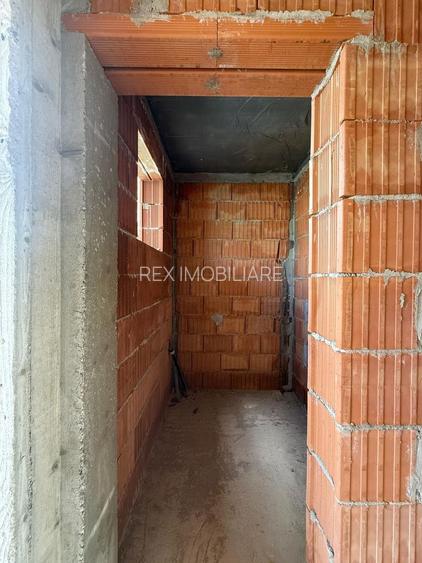 Duplex la rosu - 3 dormitare- Dumbravita - 3