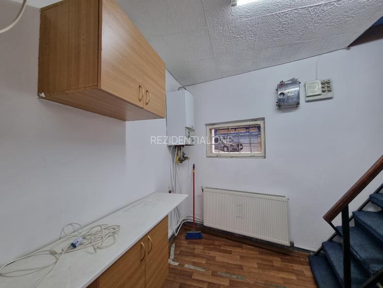 Piața Centrală/ spațiu comercial- 70 mp/ parter + etaj/ liber - 5