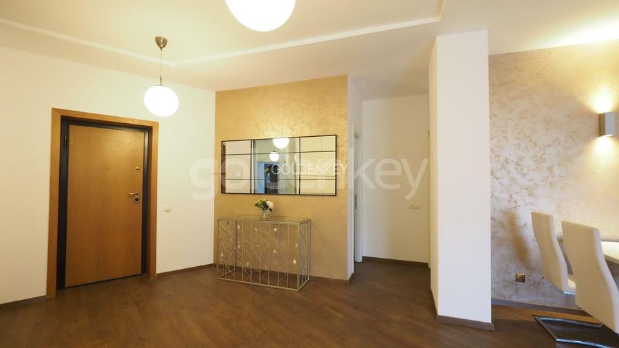 Apartament cu 3 camere, piscina exterioara, vedere spre parc - 18