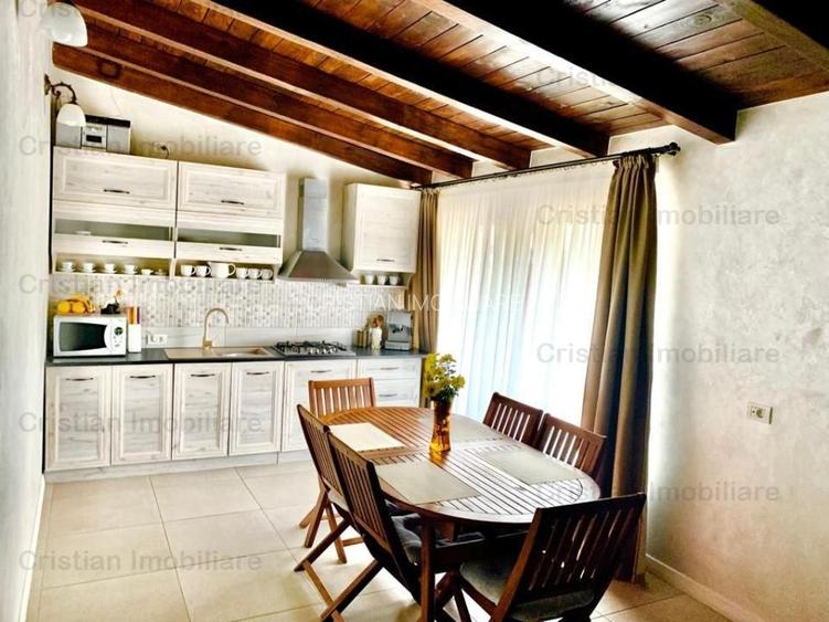 SUPERB  Vila P+1, MODERNA, 220mp construiti, teren1000mp, la 10km de Braila - 2