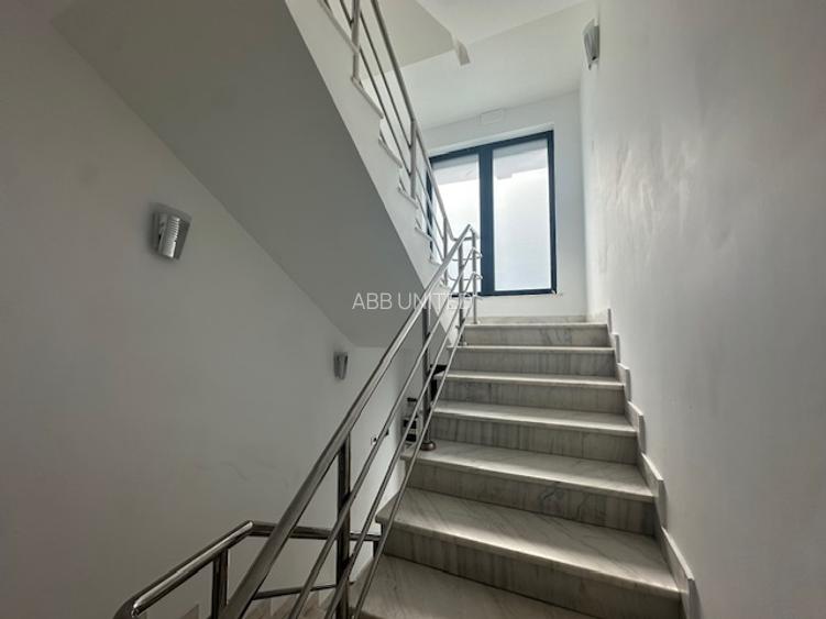 Cotroceni , Doctor Carol Davila, metrou Eroilor, piscina, constructie 2000! - 16