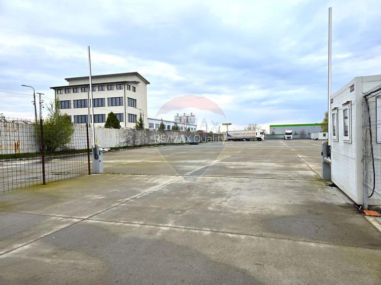Teren industrial / Platforma betonata Rudeni, deschidere 45 m - 6