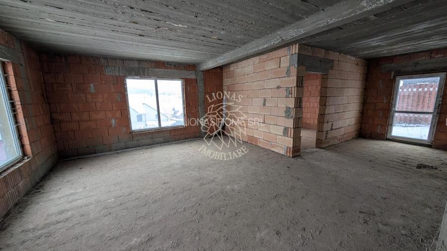 Casa 4 camere 159 mp-teren 500 mp-balcoane+terasa-garaj-Sigmir - 2