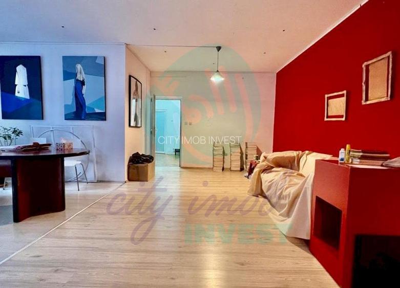 IMOBIL RENOVAT CU CURTE PROPRIE- ROND COSBUC - 12