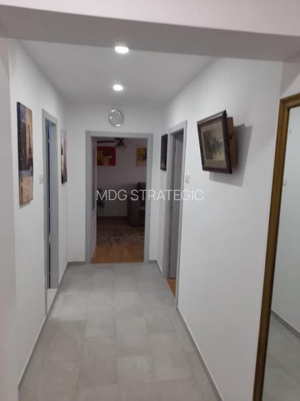 Lacul Tei, Teiul Doamnei,Pizzeria Sabatini - 10