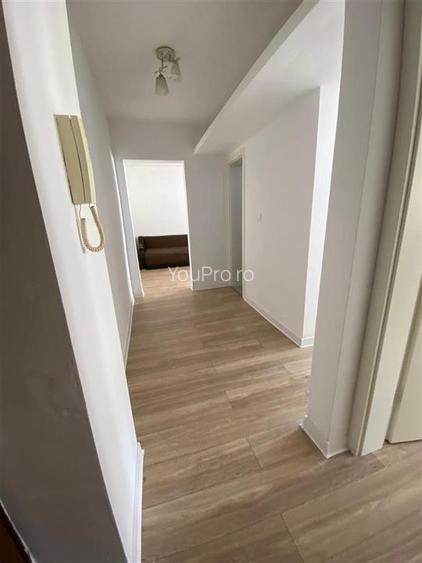 Apartament 3 camere etaj 3 zona Girocului - 3