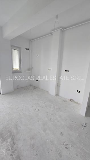 Apartament 2 camere - Mamaia-Sat - 68.000 euro (Cod E11+E12) - 10