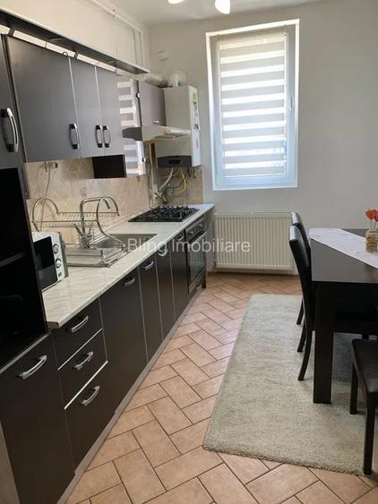 Apartament cu 2 camere, 50 mp, balcon, zona Eroilor - 2