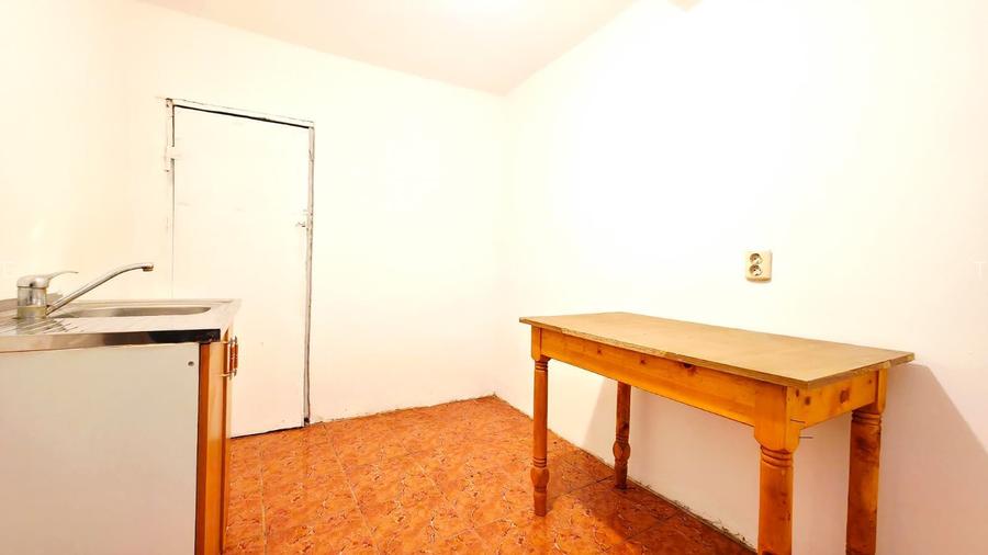 Oportunitate Unică: Casă cu 4 Camere, Curte Generoasă și Îmbunătățiri - 10