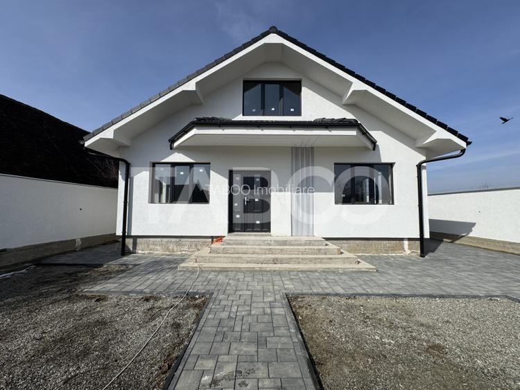 Casa individuala pe un singur nivel cu 3 camere teren 300 mp Cristian - 2