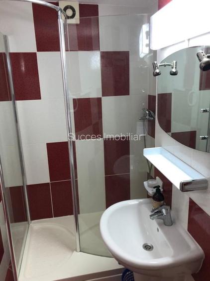 decebal-piata muncii metrou-garsoniera superba,mobilata lux, etaj 4,,350 euro - 6