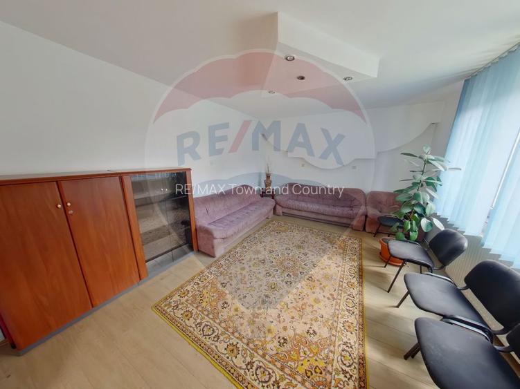Casă / Vilă cu 6 camere de vânzare - 7
