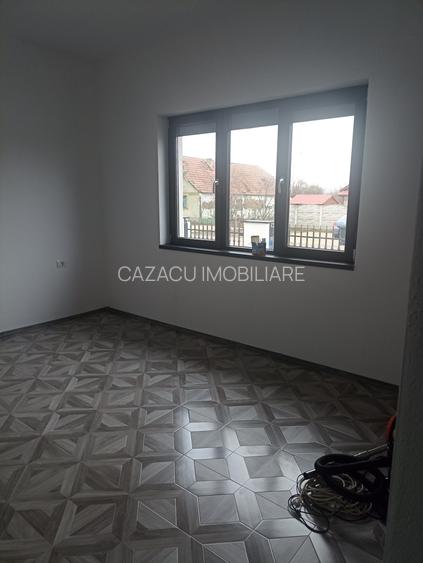 Casa  noua , Parta  pe parter,cu panouri fotovoltaice,la cheie - 3