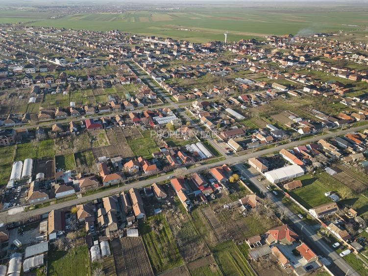 Teren în Curtici, Jud.Arad - 2