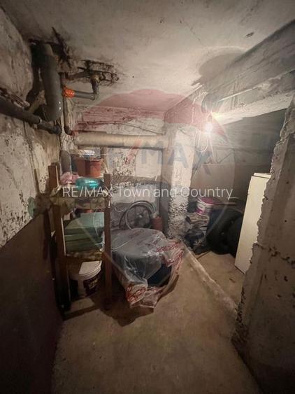 Apartament cu 4 camere de vânzare în zona Vest - 10