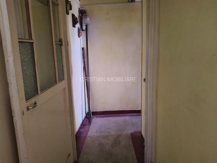 4 camere, 80 mp, etaj 2, Decomandat - Plantelor - 9