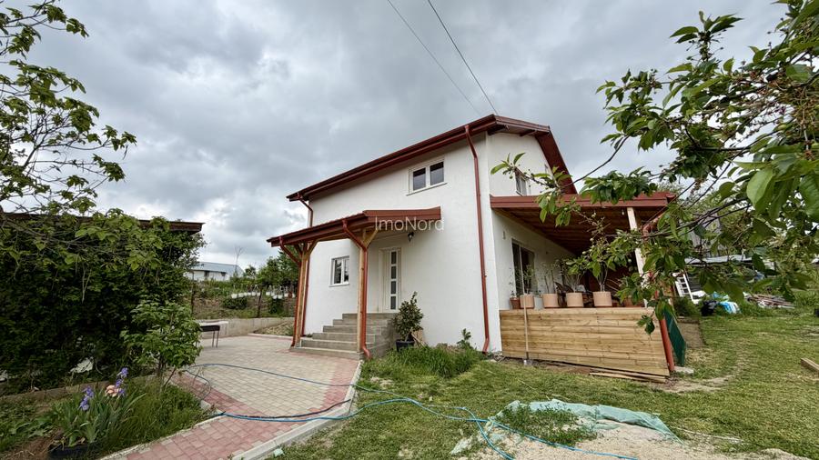 Casă de vânzare în Crevedia Mare – liniște, spațiu și independență energetică - 18