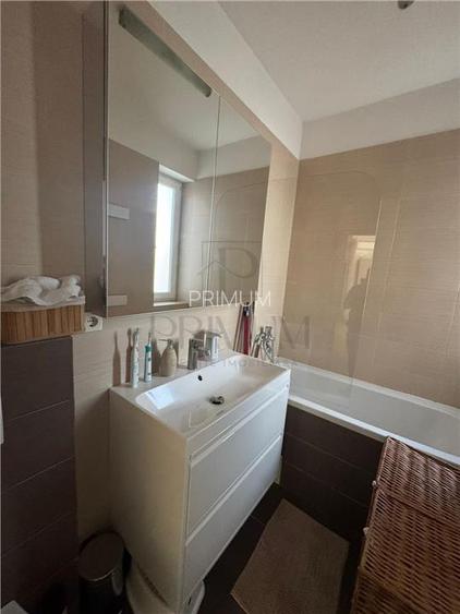 GIROC-ESO - 3 CAM - LOC PARCARE - CENTRALA/A.C - ZONA EXCELENTA - 10