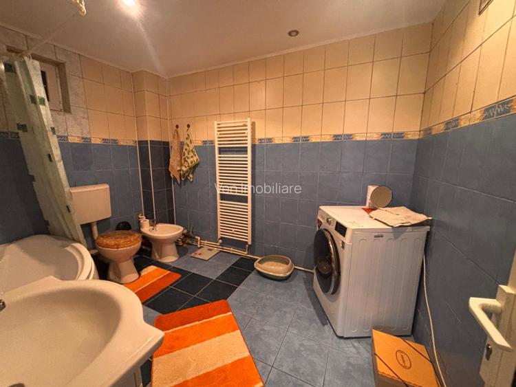 Apartament 2 camere decomandat zona Centrala - 3