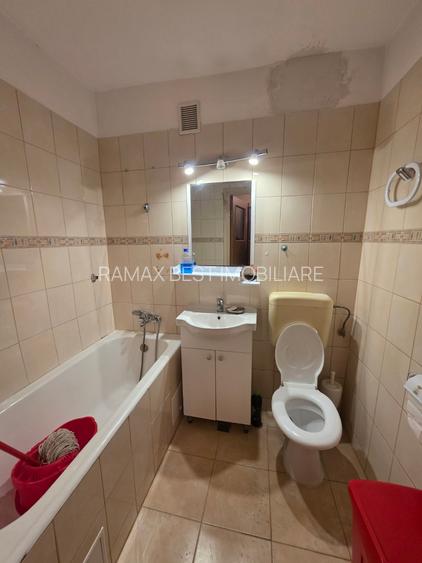 1 Decembrie 1918, 10 minute metrou, Auchan, chiar pe Onisifor Ghibu - 13