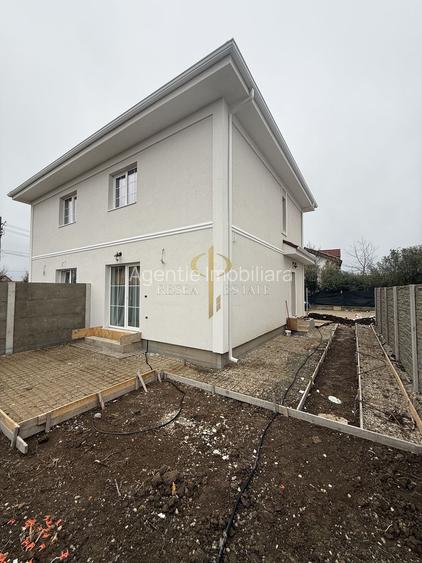 Duplex modern cu 3 camere| toate utilitățile - asfalt| Sanandrei - 12