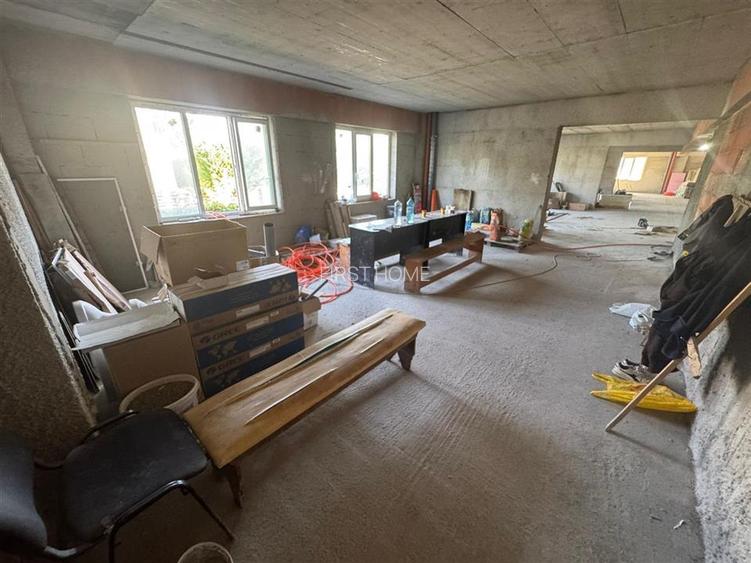 Sp com 277 mp, se poate inchiria si jumatate, bl nou, Lic Unirea - 5