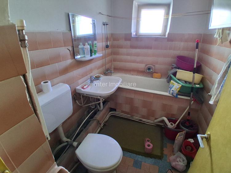 PACURARI PETRU PONI 3 CAMERE DECOMANDAT ET.2 BLOC 1987    COD 161740 - 6