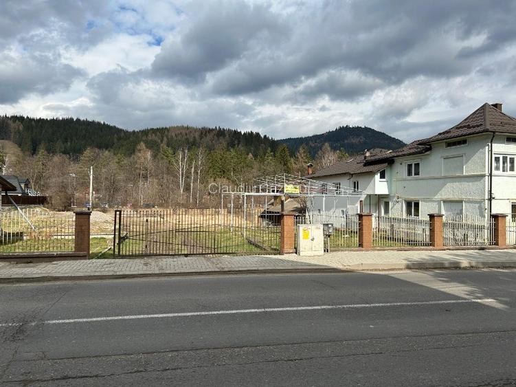 Vand Teren Comercial in centrul orasului! - 6