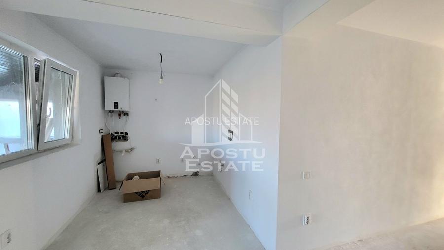 Jumatate de duplex nou cu 4 camere,Parta - 8