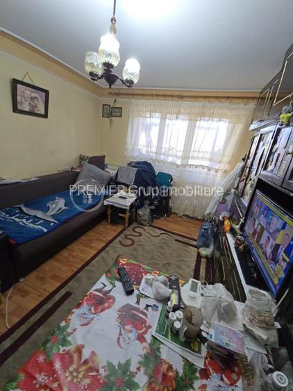 ETAJ 3! Apartament 2 camere 42mp, Podu Ros, CT, fara risc - 3