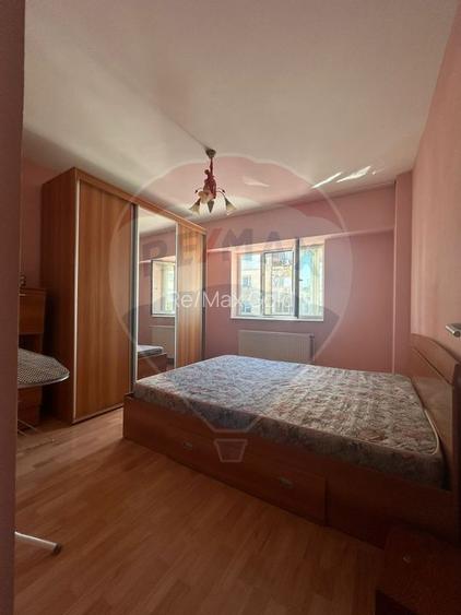 De vanzare apartament 3 camere,  MB 20 Slobozia IL - 13