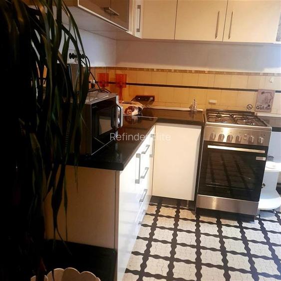 apartament 4 camere | et 4/5+m | bloc interbelic |  lift | renovat interior - ex - 6