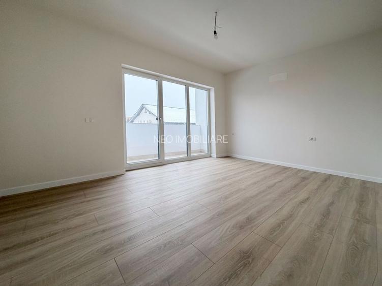 Casa / Spatiu Comercial - 150 mp - 2000 Euro - 11