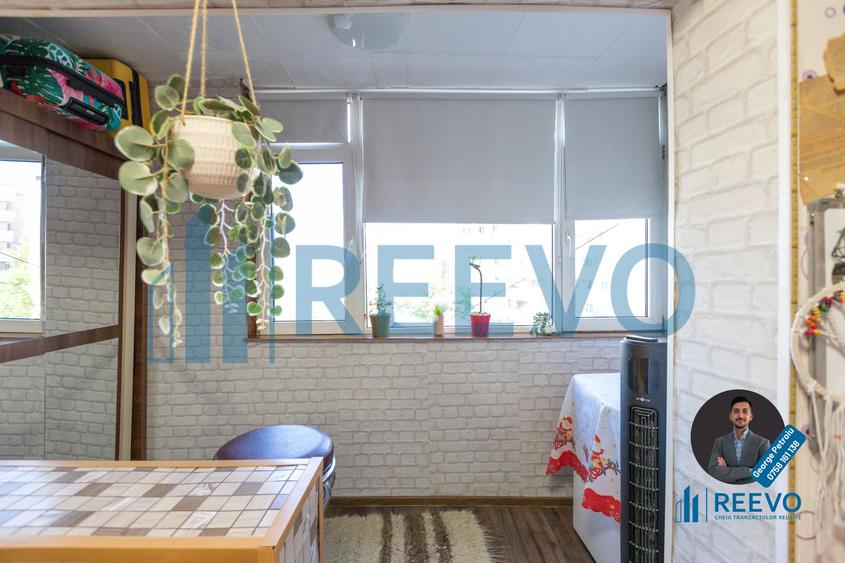 Apartament cu 3 camere decomandat,  Mioriței - 16