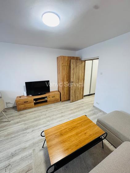 Garsoniera Brancoveanu, Izvorul Rece,Bloc 1977 - 9