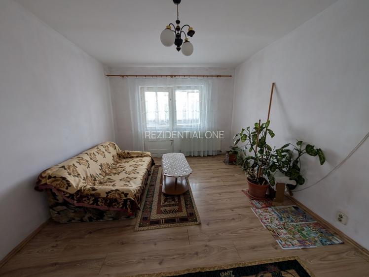 Bucovinei-Lizuca- 3 camere- bloc din 1982 - 7