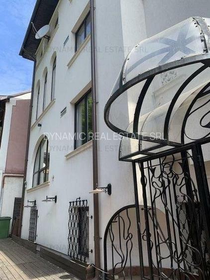 Vila Ultracentral langa Cismigiu | 428 mp | Consolidata | Ideal investitie/birou - 2