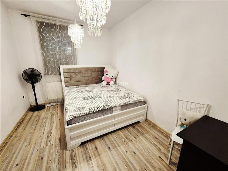 Casa tip duplex spatioasa cu garaj - 7