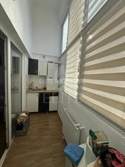 Apartament o camera în zona COMPLEX  DIANA - 4