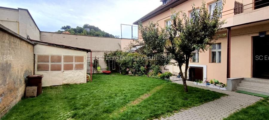 Apartament spatios cu vedere spre Tampa in casa solida - 2