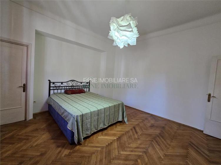 Inchiriere ap 5 camere, garaj, ultracentral. - 4