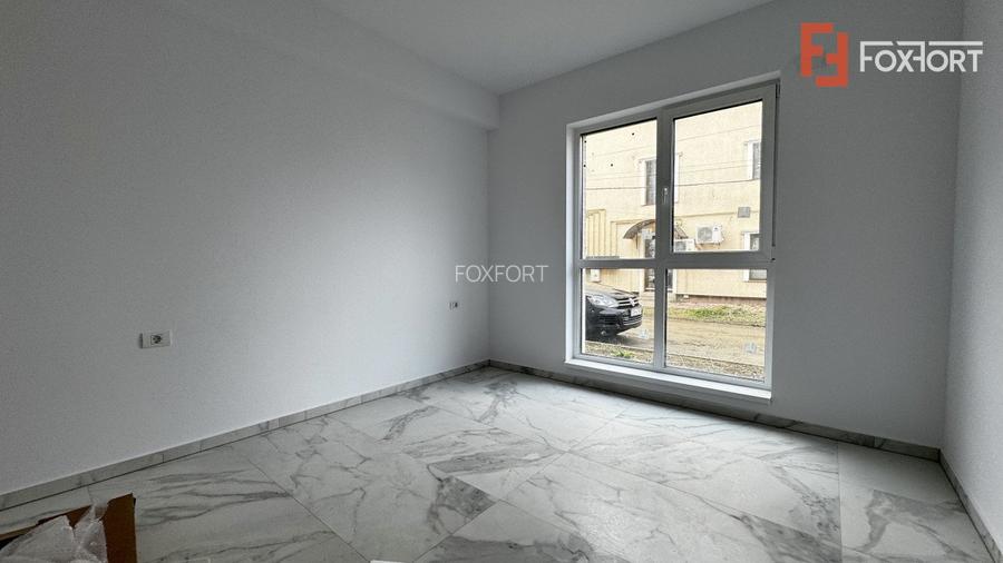 Apartament cu 3 camere cu gradina proprie in Giroc, zona Braytim - 14