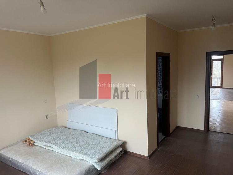CASA CU TEREN DE 5000MP  - JUDET GIURGIU  30KM DE BUCURESTI - 3