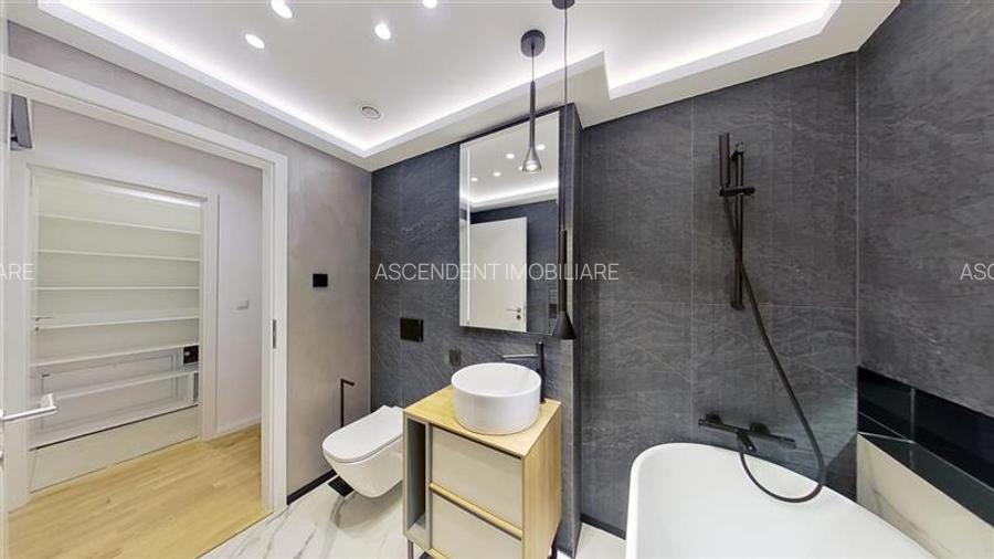 Cosmopolit Central,  eleganta in fin aliniament,  mobilat si echipat, garaj - 14