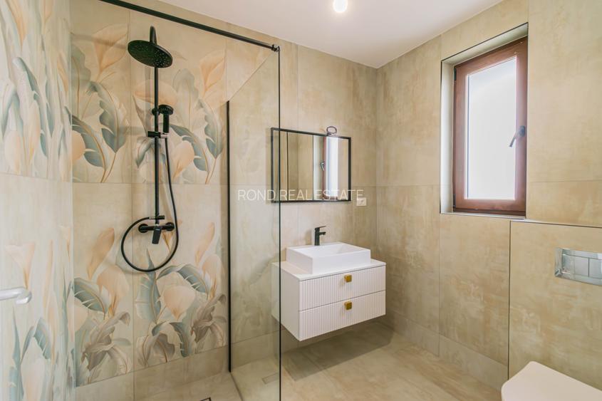 Proiect Aleea cu Tei, ultima unitate, curte amenajata - 6