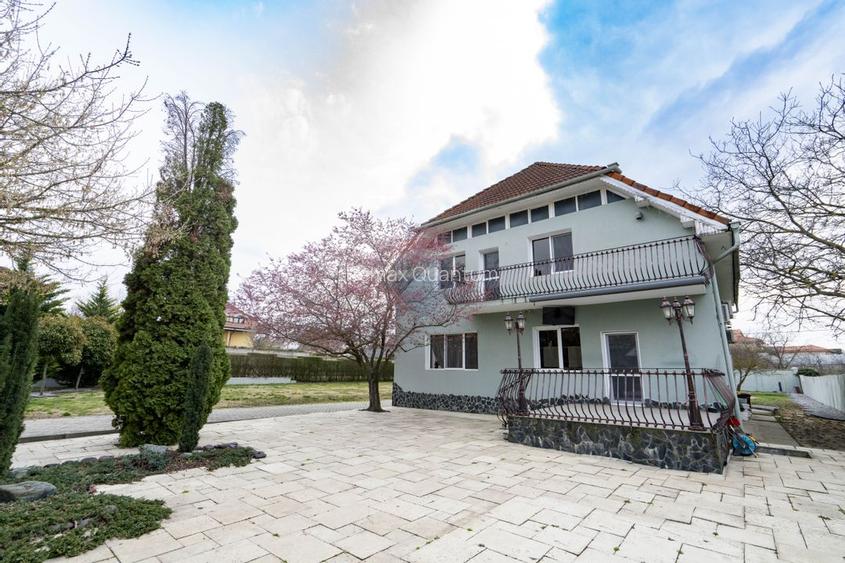 De vânzare casă cu 5 camere, ready to move.  în zona Oncea - 31