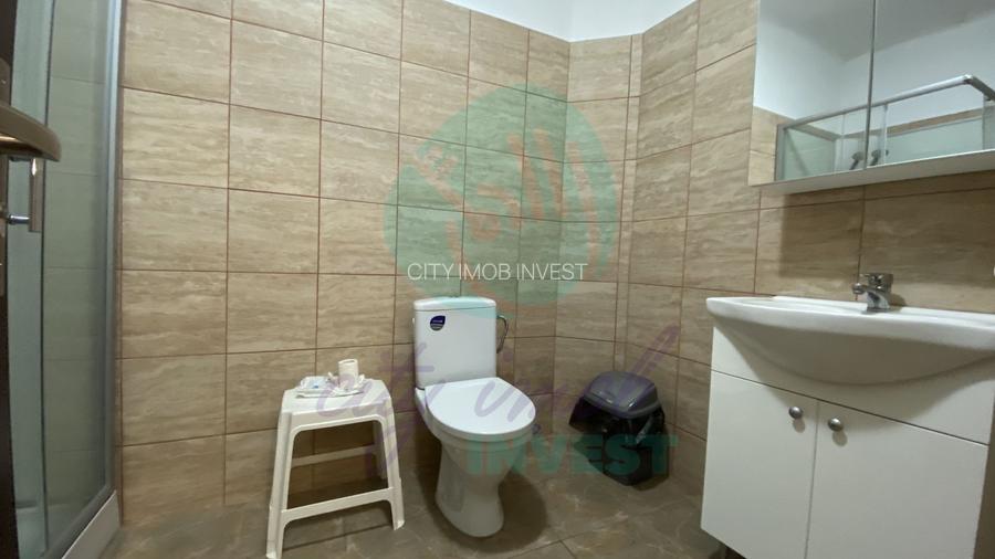 Parter de vila cu mică curte, Piața Alba Iulia - 7