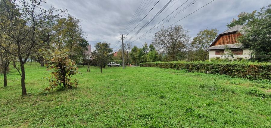 Casă + teren de vânzare în Șișești, Maramureș